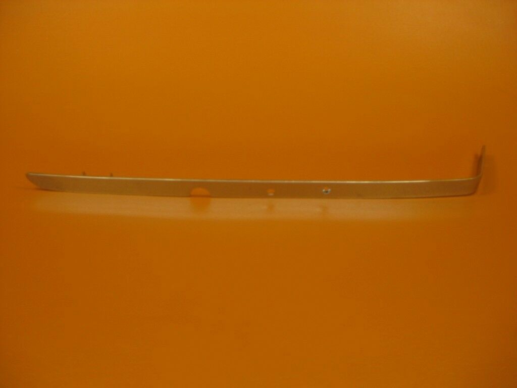 BENTLEY ROLLS ROYCE HEADLIGHT TRIM CHROME LEFT LOWER 1982-1985 UD23407 OEM