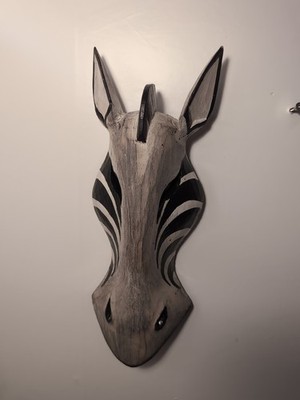 Fairtrade handgeschnitzte und bemalte Zebra-Gesichtsmaske aus Holz 30 cm