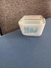 Vtg Pyrex 501 Turquoise Amish Butter Print Small Dish  With Lid