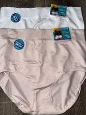 Vanity Fair  ~ 2-Pair Women's Brief  Underwear Panties Nylon Blend #13218 ~ M/6