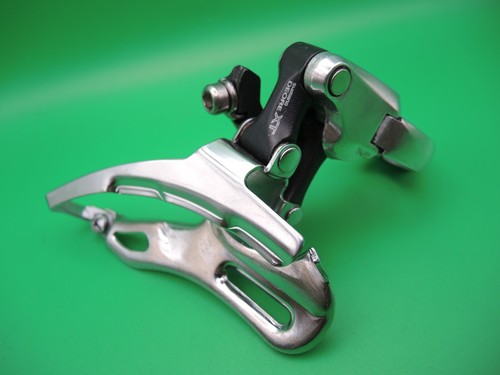 DESVIADOR DELANTERO SHIMANO DEORE XT 1995 FD-M738 28,6 ABRAZADERA POCO KILOMETRAJE/EXCELENTE - Imagen 3 de 10