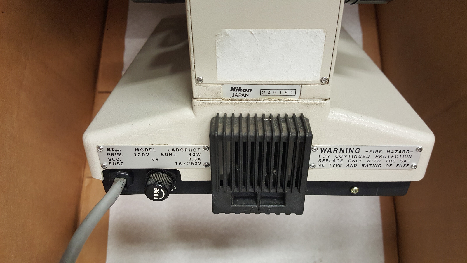 Nikon Labophot Microscope Dual Viewing Heads with 4 Objectives