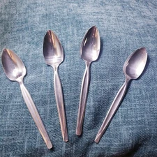 Silverplate Vintage Citrus Spoon Set of 4 - Wm. Rogers Mfg. Co Lines Pattern