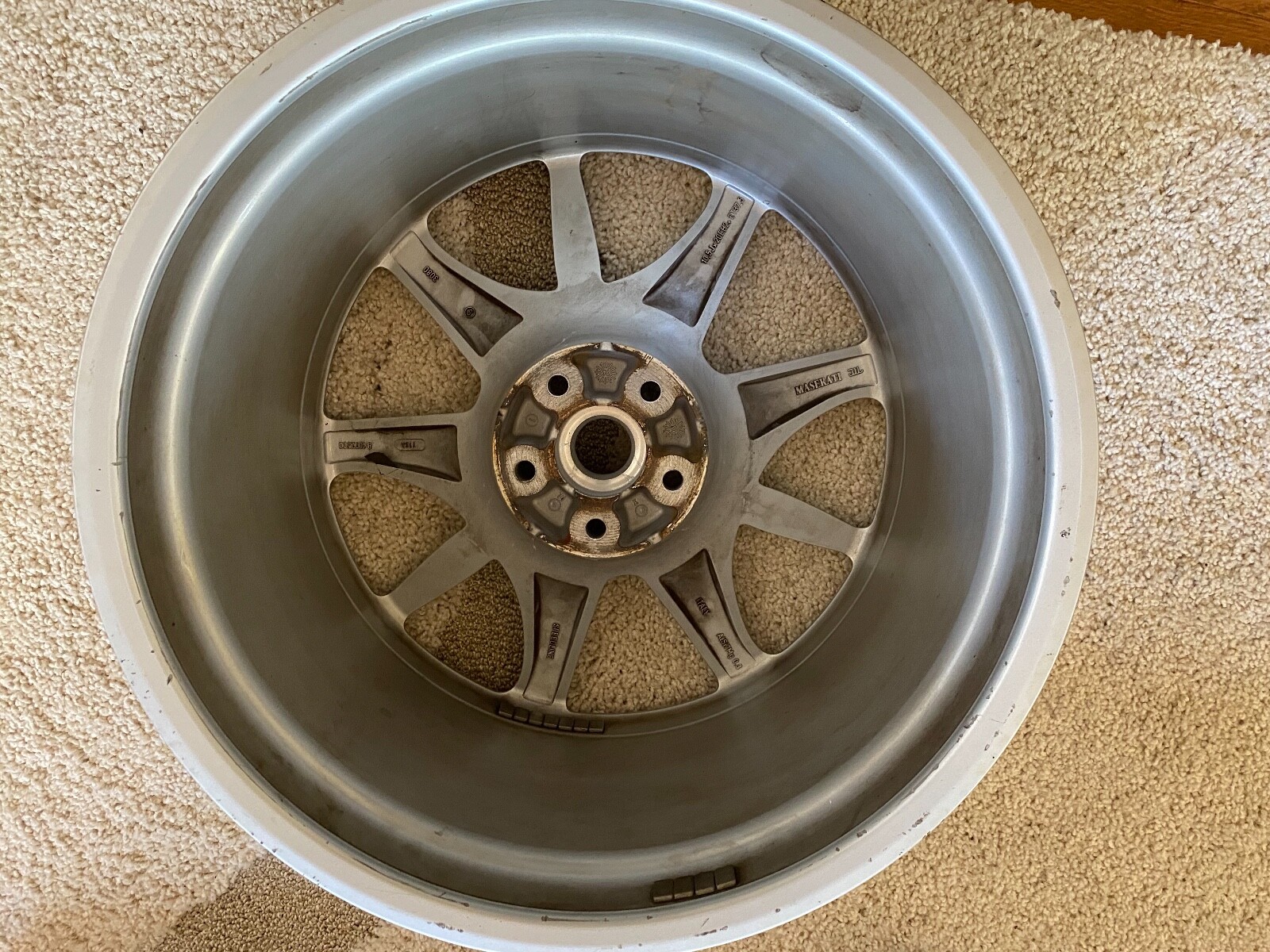 2011 - 2017 MASERATI 20" ASTRO REAR WHEEL RIM 84072500 in Silver - Nice !