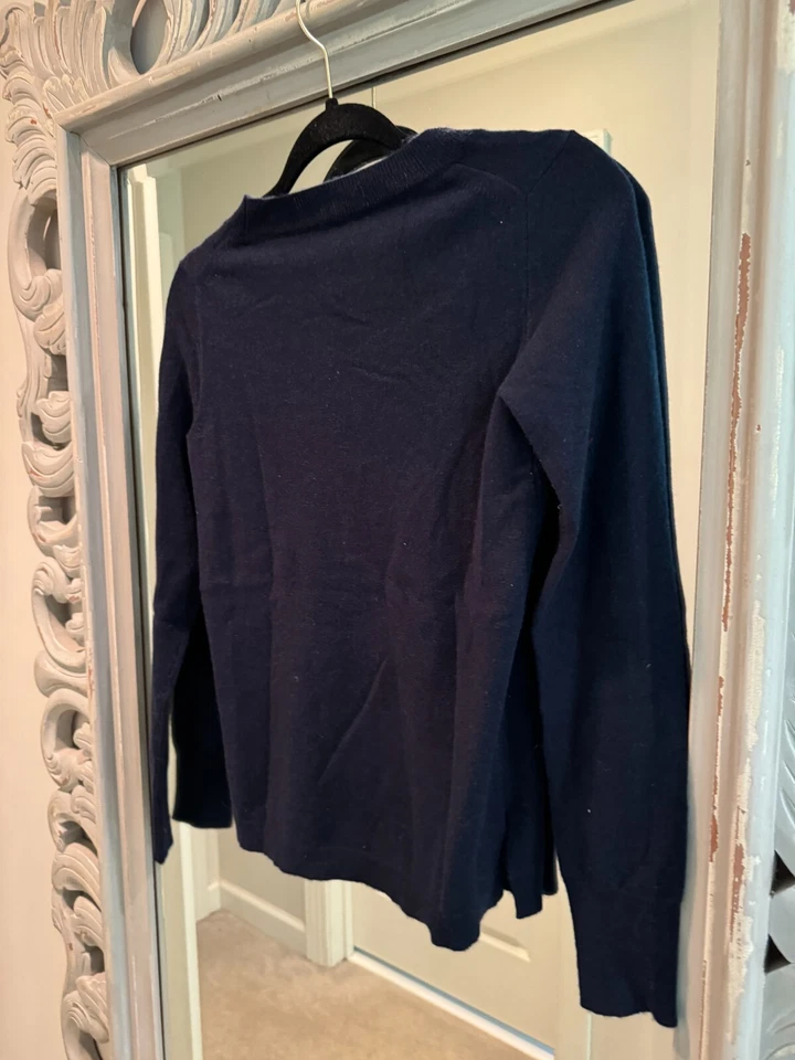 J.CREW 100% Cashmere Navy and White Polka Dot Sweater - XXS - Image 3 of 4