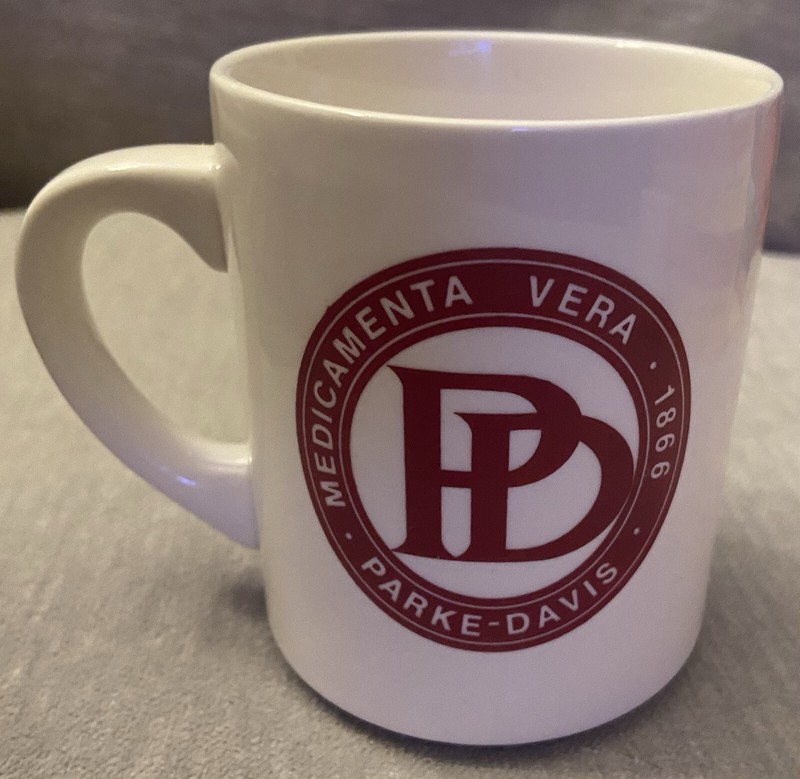 Parke-Davis Research Coffee Mug With Heat Activated Color Changing Flask Message