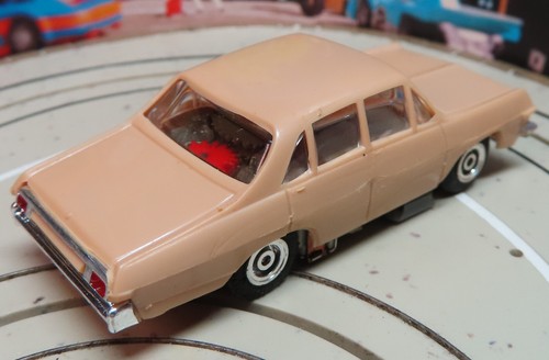 Faller AMS 4832 Opel Diplomat mit Zinkmotor, 60er Jahre Spielzeug #DEZ3029 - Bild 2 von 3