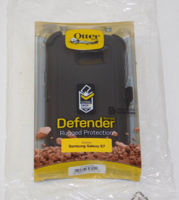 New Otter Box Defender Phone Case for Samsung Galaxy S7 Black Rugged with Clip