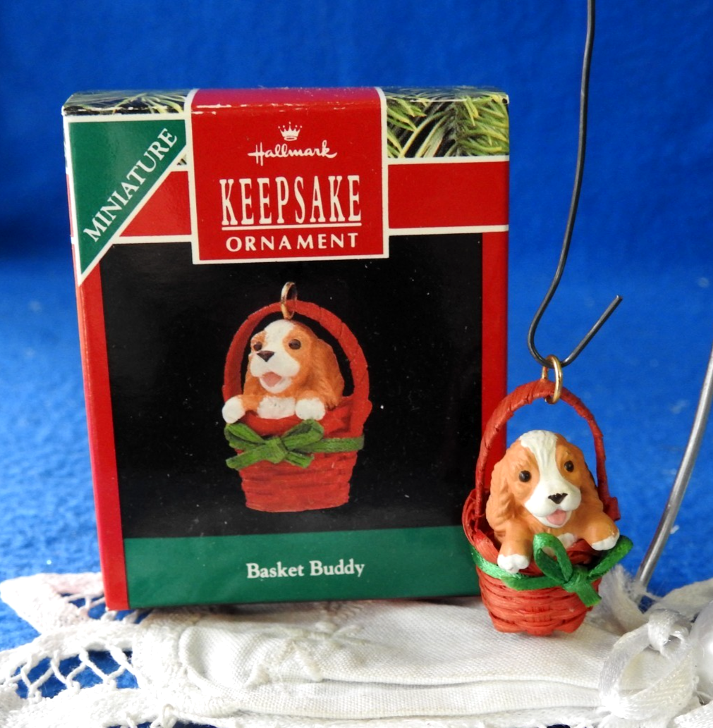 Hallmark Miniature Ornament 1990 Basket Buddy
