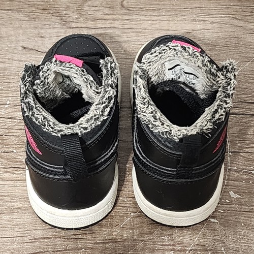 Nike Air Jordan 1 Retro High (705324-014) Youth Shoes Sneakers Size 7C Black - Picture 8 of 9