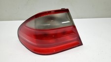 Mercedes W208 - Rückleuchte Rücklicht Bremsleuchte links 2088200164 (05) Mercedes W208 - Rückleuchte Rücklicht Bremsleuchte links 2088200164 (05)