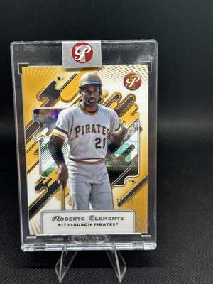 2025 Topps Pristine - Roberto Clemente #135 Gold Refractor /50