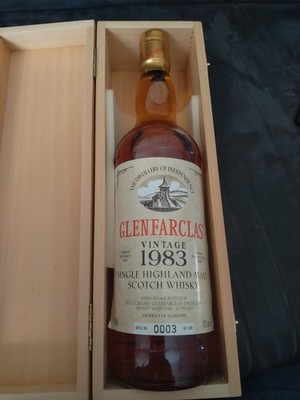 Glenfarclas Whisky vintage 1983 Bottle 3 von 1200