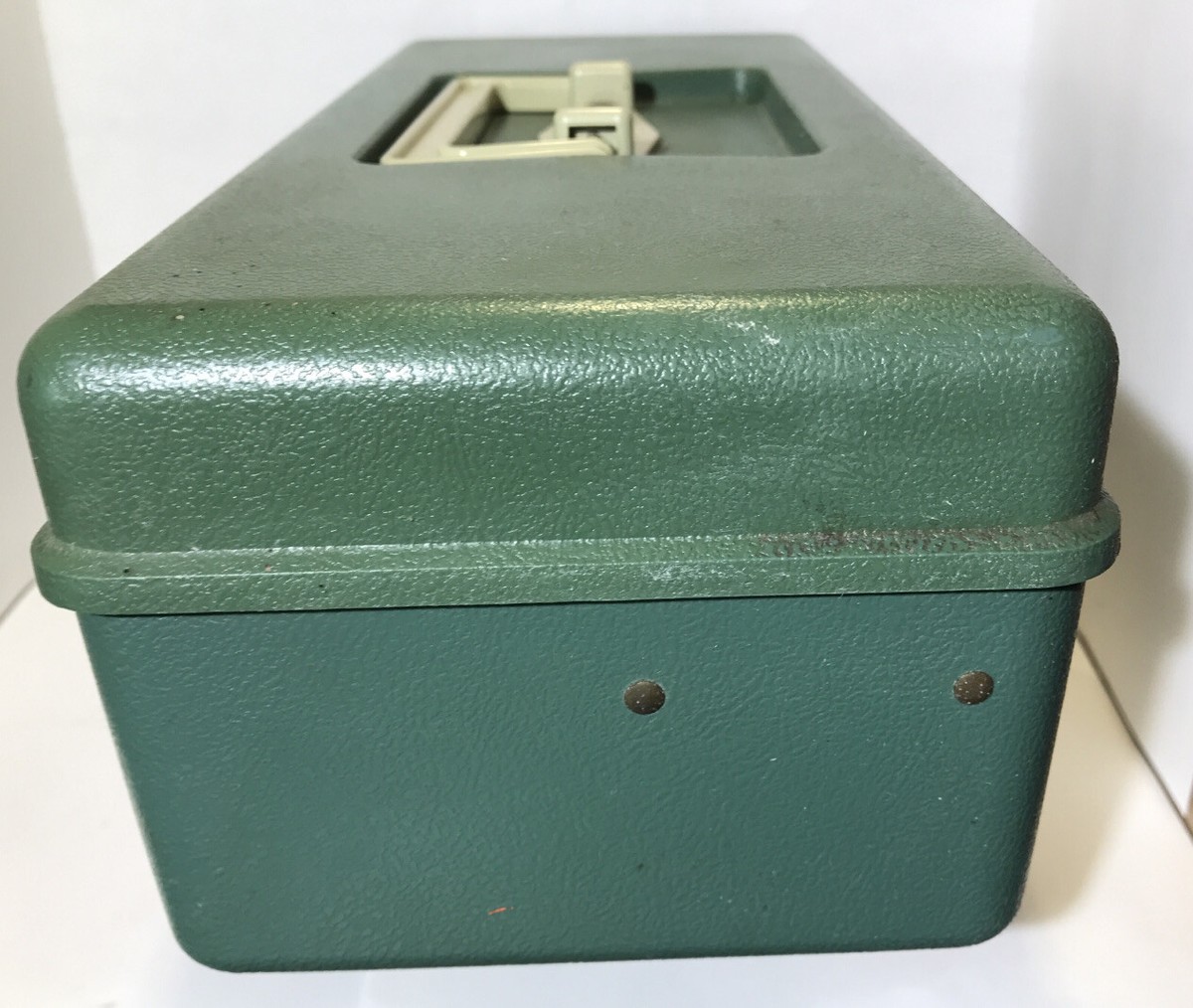 Vintage années 1970 Green Plano Molding Co. Boîte à outils Tackle Art