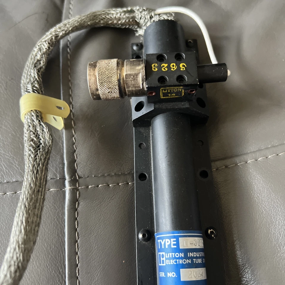 Litton Electron Tube L-3977  1720V 33.5MA 49.0V Made In USA Foto 4 de 4