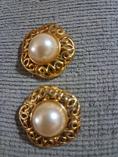 Vintage Shoe Clips Gold Tone  Faux Pearl Cabochon Adornment Womens Unsigned