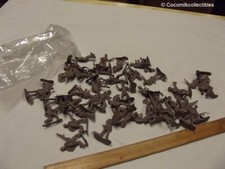 Lot or Bag full of Greenbrier International Brown Plastic US Army Soldiers Figu