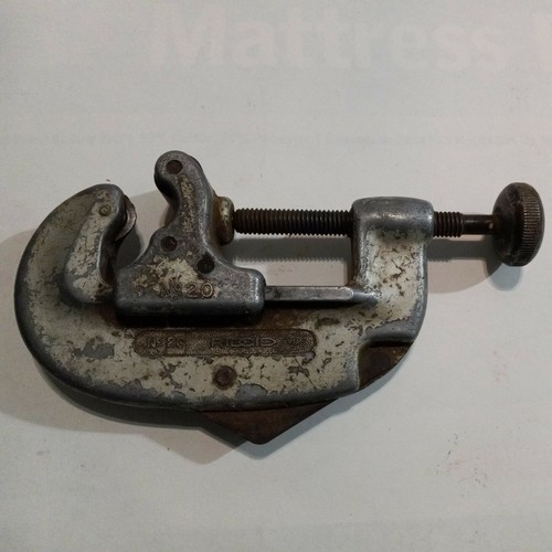 VINTAGE RIDGID No. 20 TUBING PIPE 