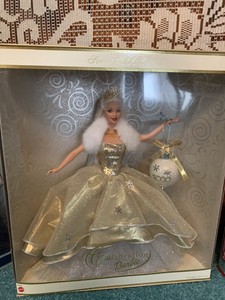new years barbie 2000