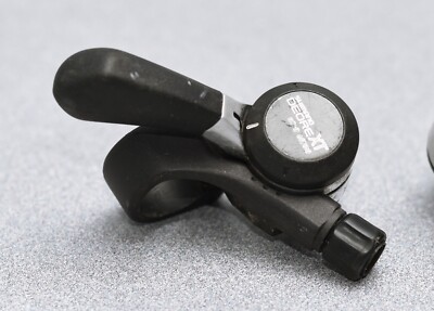 シマノ　レバー　BL-M730 SL-M730 deore XT サムシフター Shimano Deore XT Thumb Shifters, SL-M730, 3 x 6-speed