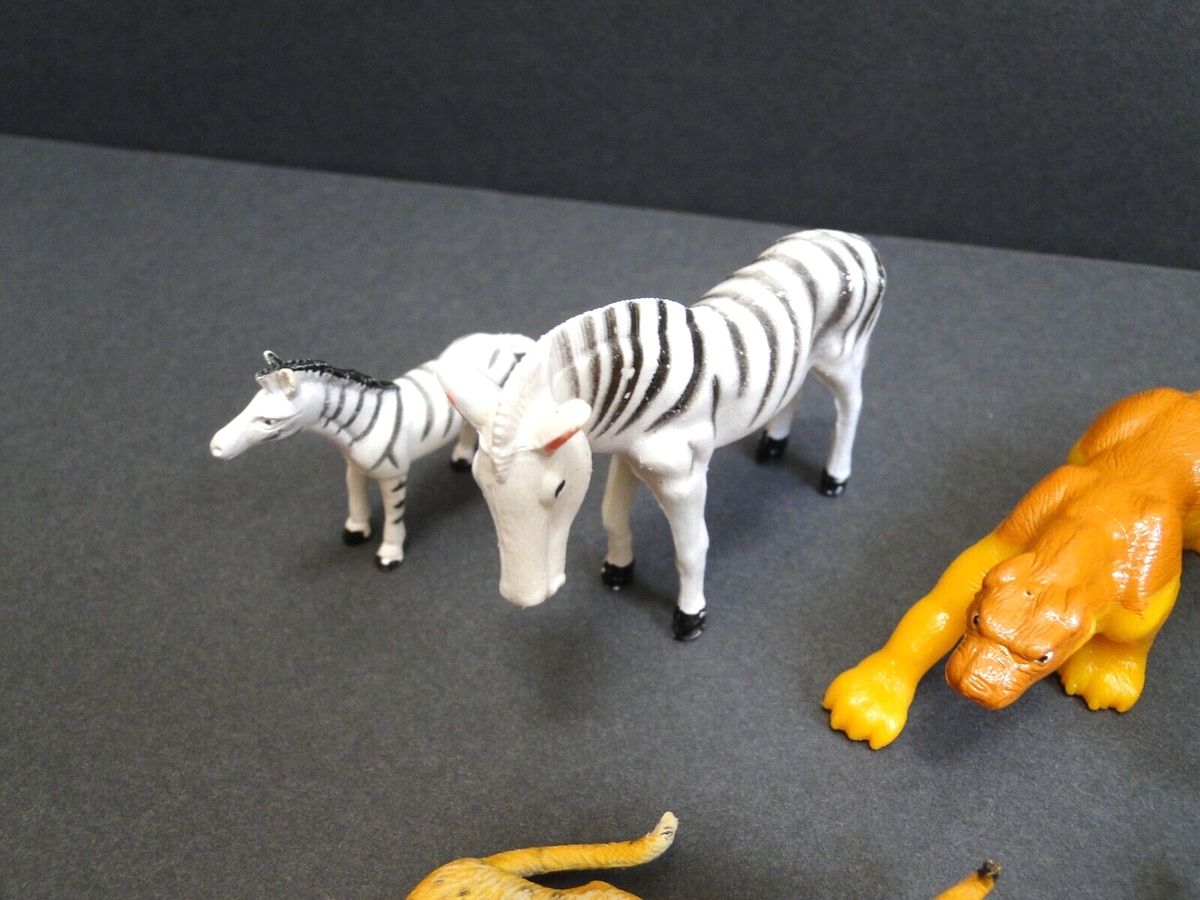 Lot of 27 Wildlife Animal Figures | eBay