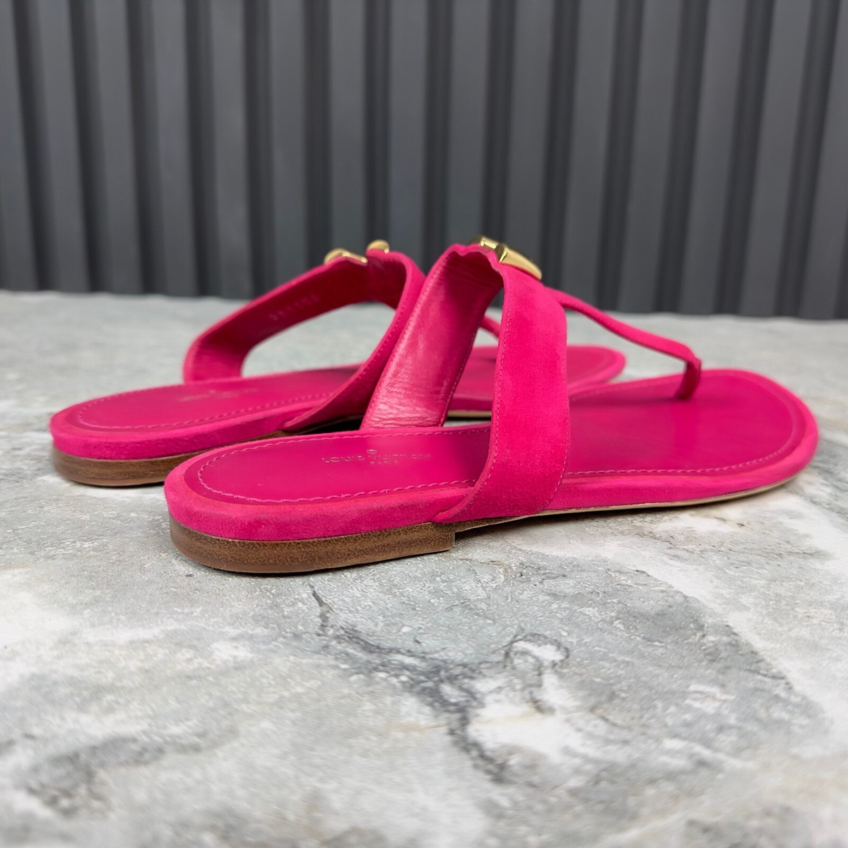 専用ページ❸ LOUIS VUITTON Bahiana Sandal Flat Pink Suede 8 US or 38 EUR | eBay