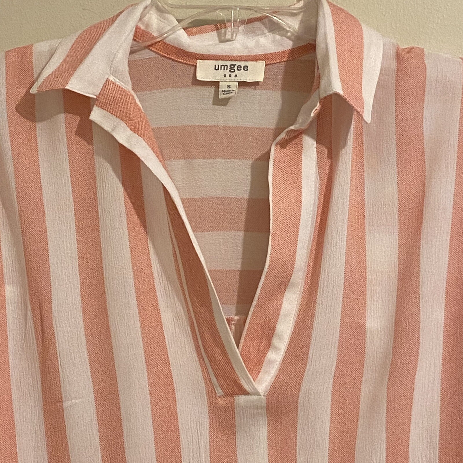 UMGEE Tunic Top 3/4 Sleeves Peach/White Striped High Low Stretch V-Neck  Size S | eBay