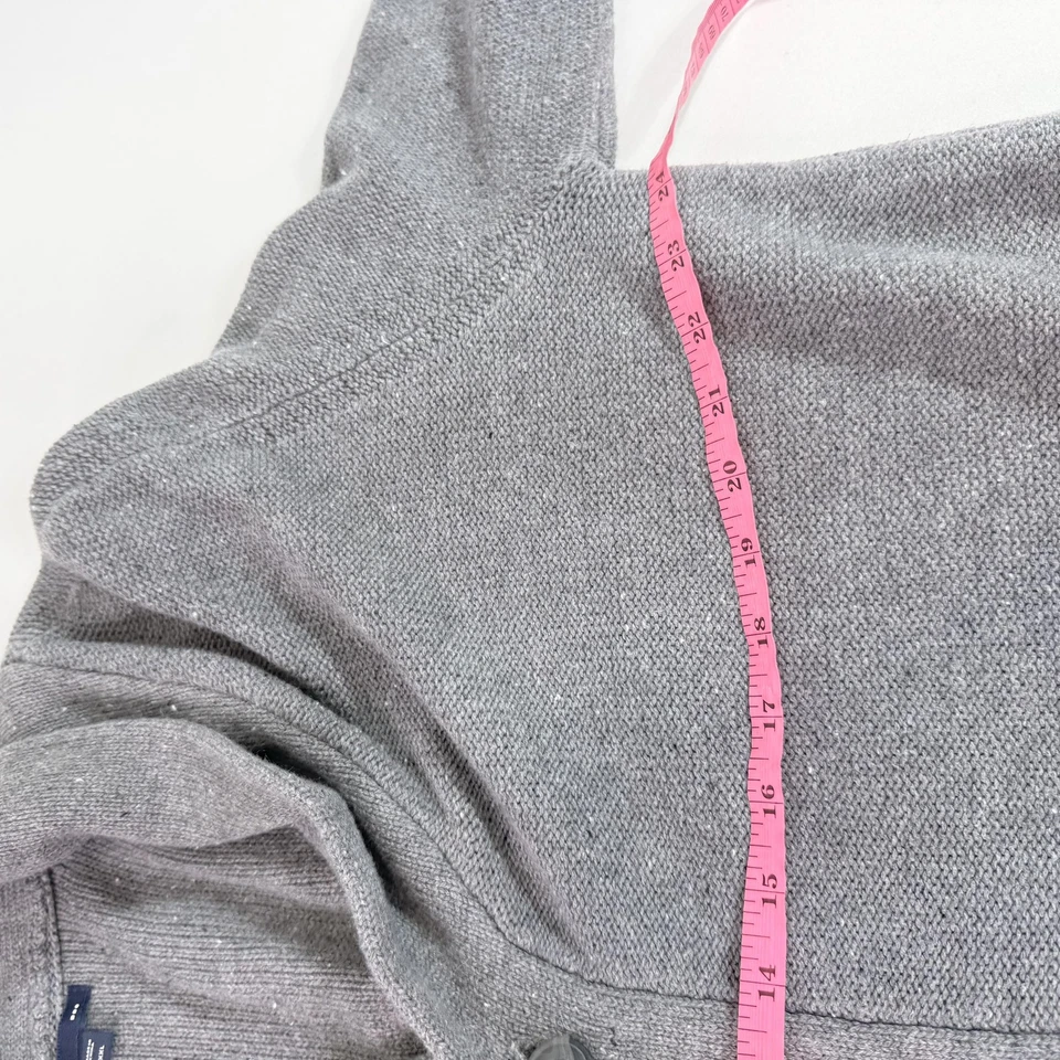 Suéter Gap Para Hombres Gris Medio Cuello Chal Cárdigan Botón Bolsillos Frontales Tejido Foto 3 de 4