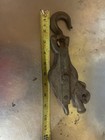 Antique Iron Pulley With Swivel And Brake — photo 6