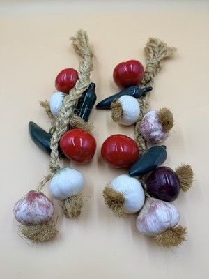 2 VINTAGE CERAMIC VEGETABLES ON ROPE HANGING GARLAND MCM COTTAGE CORE 10 