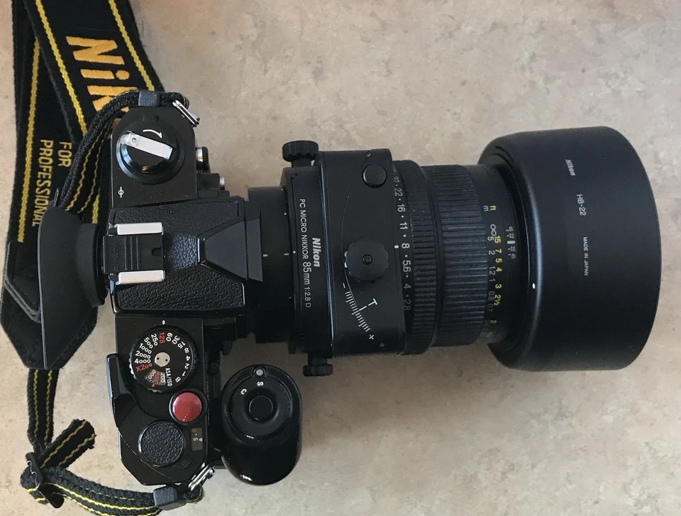 Nikon Black FM2 w/MD-12 and PC micro Nikkor 85mm 1:2.8 D Lens - Image 4 of 4