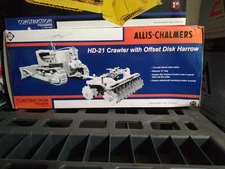 Allis Chalmers HD-21 w/ Offset Disk Harrow  1/25 Diecast Dozer by First Gear
