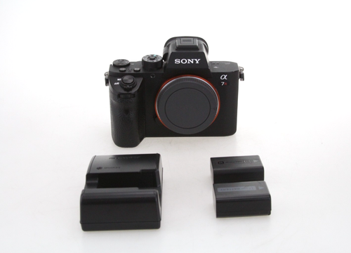 Sony Alpha a7R II (Ersatzteile/Reparatur, Auslösungen: 1394)