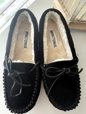 Minnetonka 6M Lynda Trapper Black Suede Moccasin Slipper Faux Fur Lined NIB