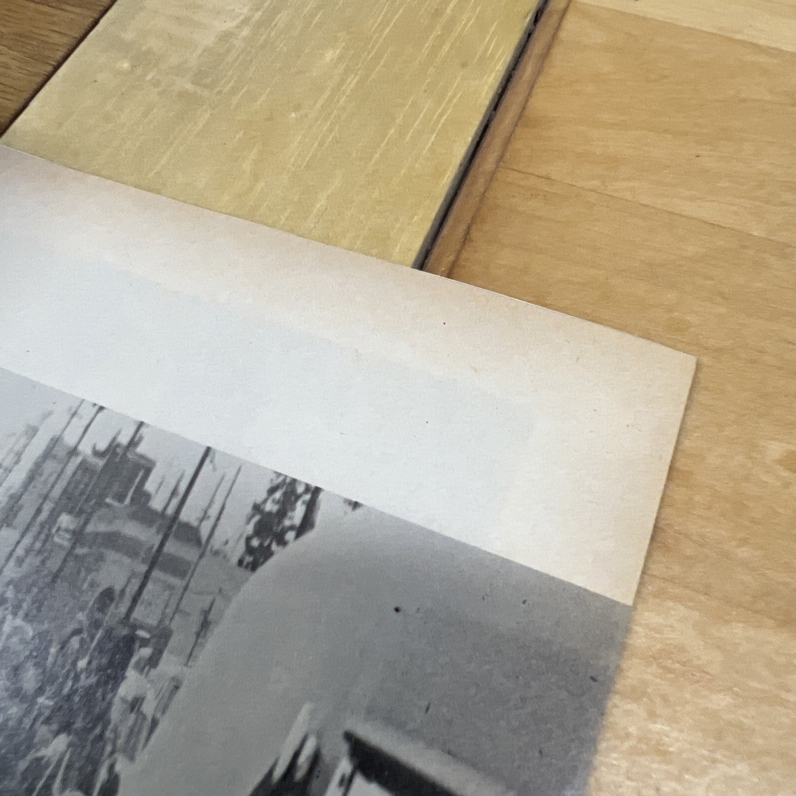 In The Wind #1 EASYRIDER MAGAZINE First Issue TONY KMJECIK Black & White Photos