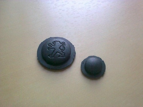 PEUGEOT KEY FOB REPLACEMENT REMOTE BUTTON 106 205 306 405 406 -NEW-