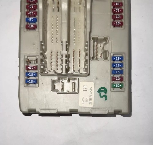2014 Nissan Quest IPDM Engine Fuse Box 284B71JA3A - Picture 2 of 3