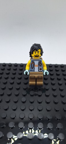 Lego City Minifiguren - Busfahrer, Kind, Feuerwehrmann, Stuntz, Forscher - Picture 31 of 38