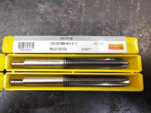 Qty 1 Sandvik CoroTap M10x1.5 6HX HSS TiCN T200-SD100DA-M10 D115 M10 6423896