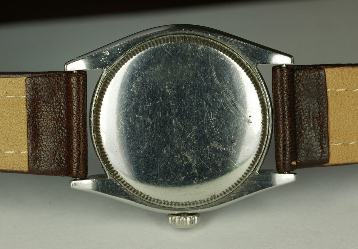 1953 Vintage Rolex Oyster 6022 Black Dial 34mm Cal. 710 1953 Vintage Rolex Oyster 6022 Black Dial 34mm Cal. 710