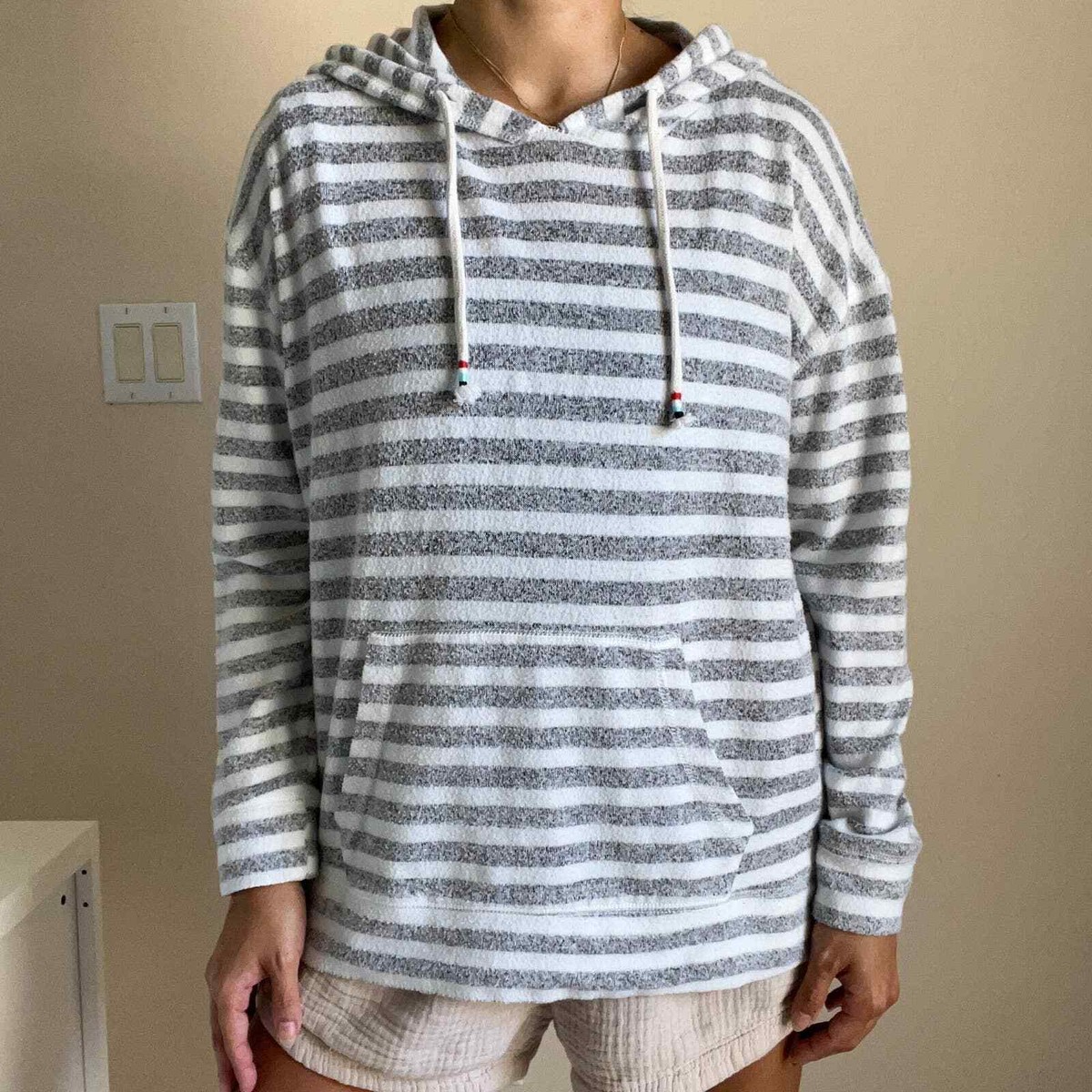Ron Jon Surf Shop White Gray Hooded Lightweight Sweatshirt Size Medium |  eBay