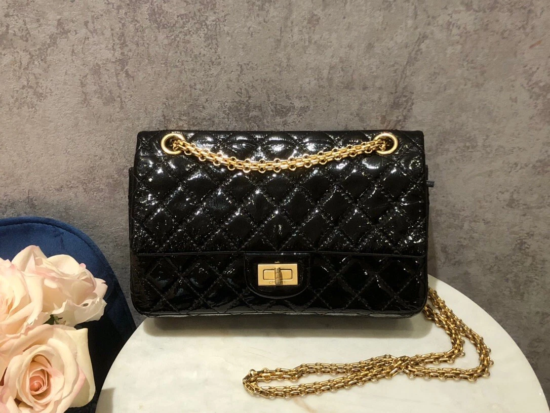 AUTH CHANEL 2.55 225 REISSUE BLACK PATENT LEATHER FLAP BAG GOLD HW 8800+  usd