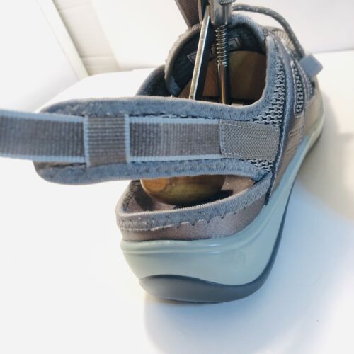 OrthoFeet 997 Verona Sandals Women’s X-WIDE Size 7.5 Pewter Silver 2E - Picture 3 of 11