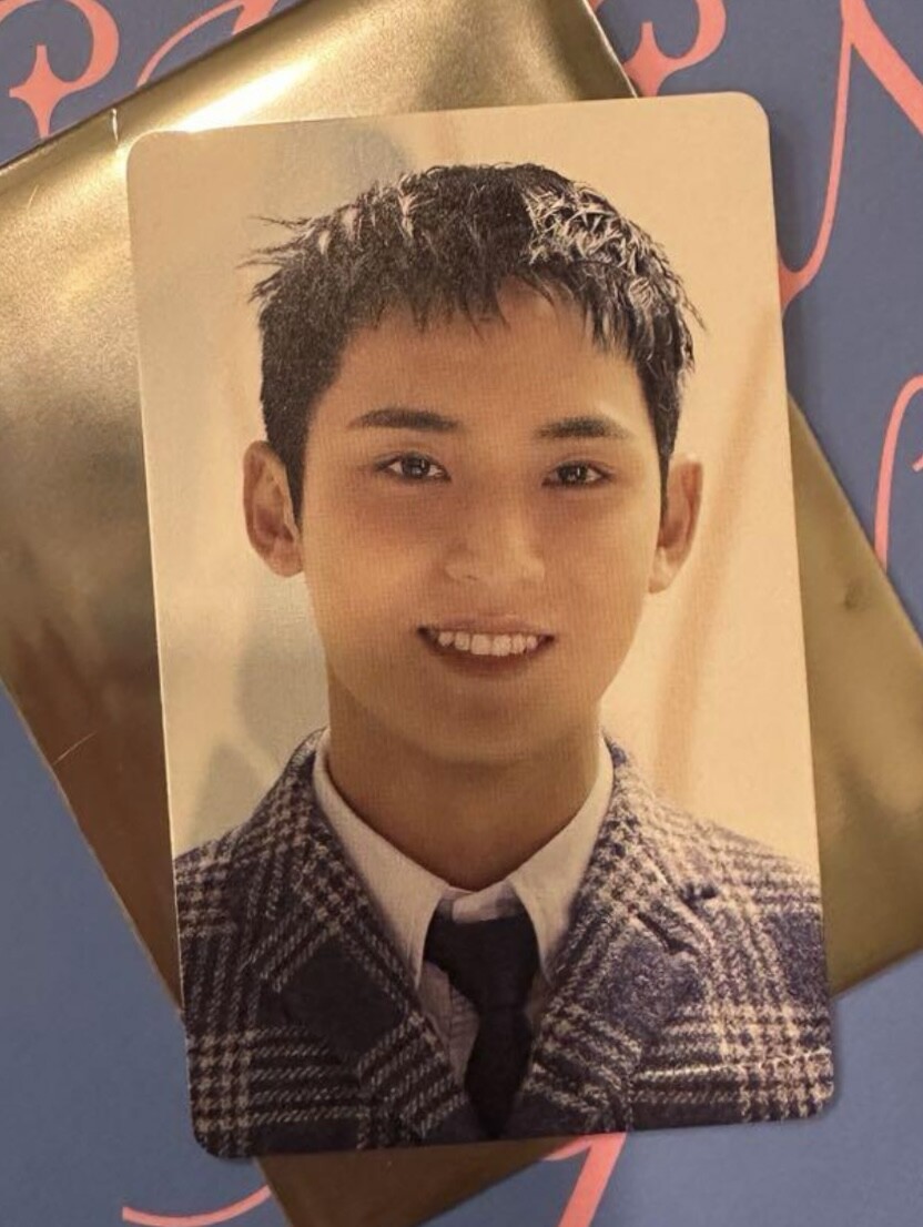 SEVENTEEN BEST ALBUM 17 IS RIGHT HERE HMV POB Photo Card 13