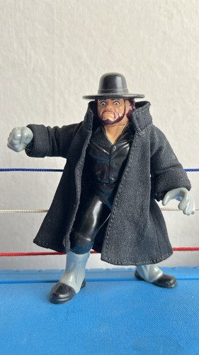 WWF Hasbro The Undertaker Series 8 Action Figure O...