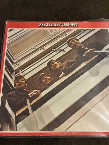 THE BEATLES 1962-1966 Red Album - 1973 Rock Double LP Apple VG+ VINYL RECORD