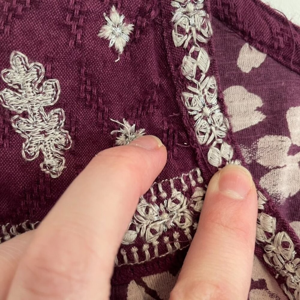 LUCKY BRAND Plus Size Split Neck Embroidered Peas… - image 7