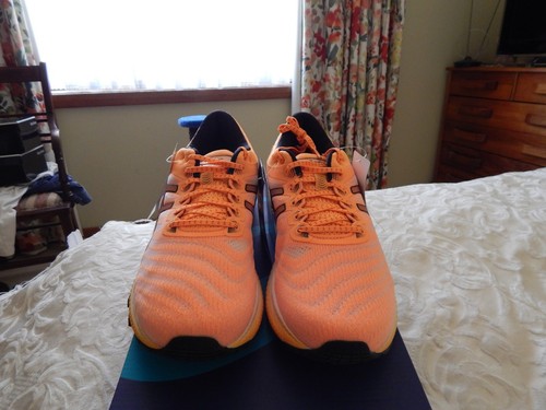 Asics Gel Nimbus 22 shoes, size 8.5 US womens, Brand new in box - Picture 7 of 10