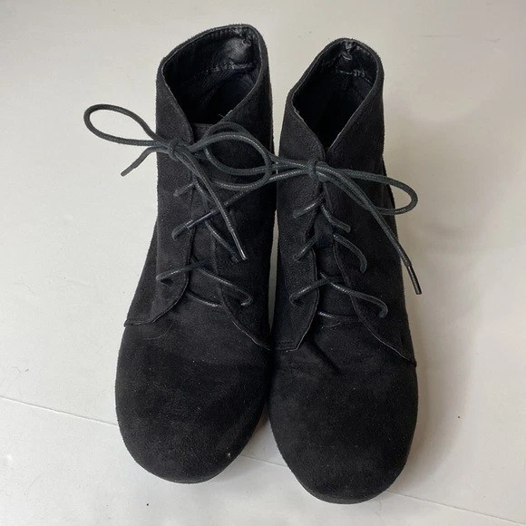 Botines de cuña Charles Albert para mujer de gamuza negra con cordones talla 7 Foto 2 de 4