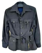 Sri Lanka. Geschlossene Jacke, grau, mit G&uuml;rtel der Sri Lanka Railways, silberne